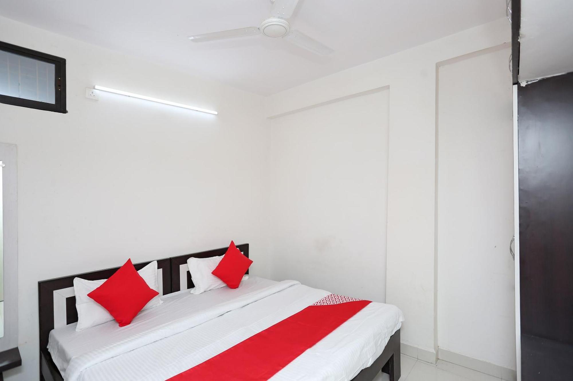 Hotel O 30359 Hotel The Vinayak Bhopal Esterno foto
